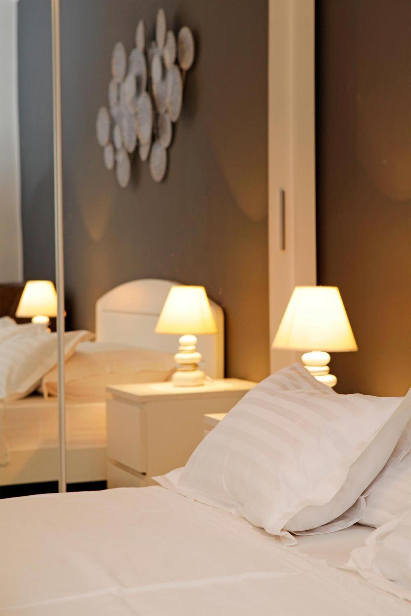 Apartments Toni بول الغرفة الصورة